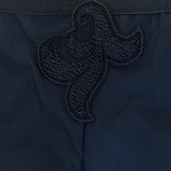 Like new Fantasie panties and garter - Picture 7 of 14